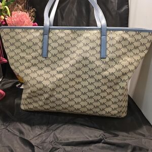 Michael Kors Tote